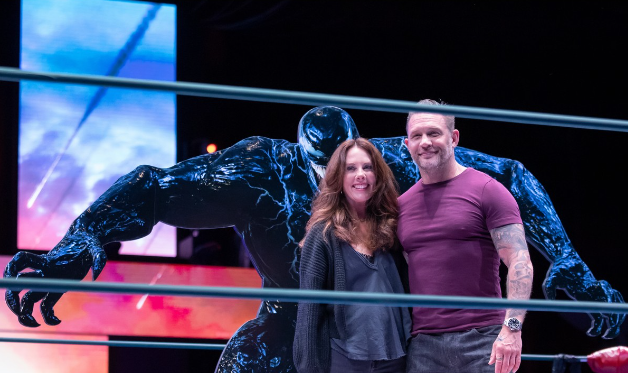 <strong>توم هاردي بطل فيلم Venom 3 المعروف بأسم Venom: The Last Dance ومخرجته كيلي مارسيل في الجولة الصحفية للفيلم بالمكسيك</strong>
