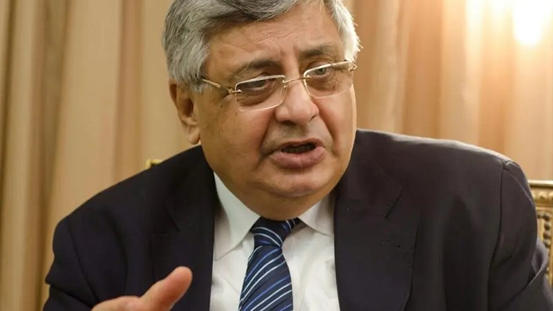 عوض تاج الدين