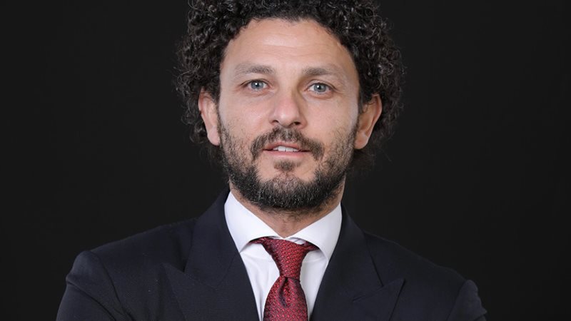 حسام غالي