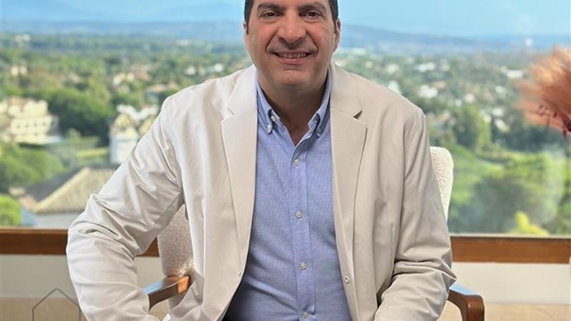 عمرو خالد